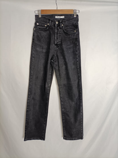 NA-KD. Black button-down trousers, size 32
