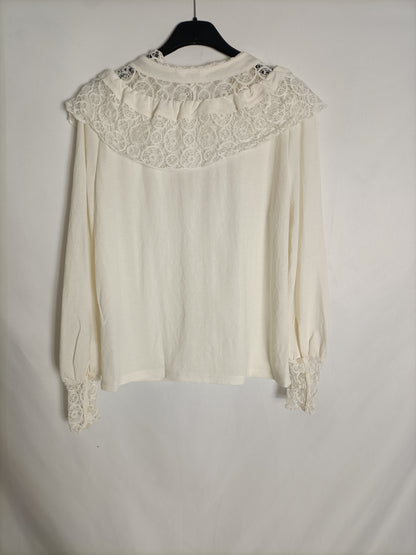 OBJECT.Blusa blanca encaje T.xs