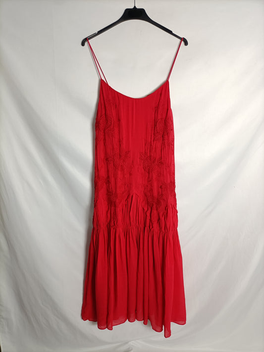 ZARA. Flowing red dress with red embroidery. TS