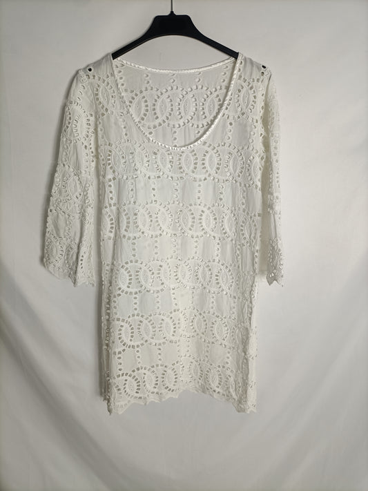 OTHERS. Your white die-cut dress