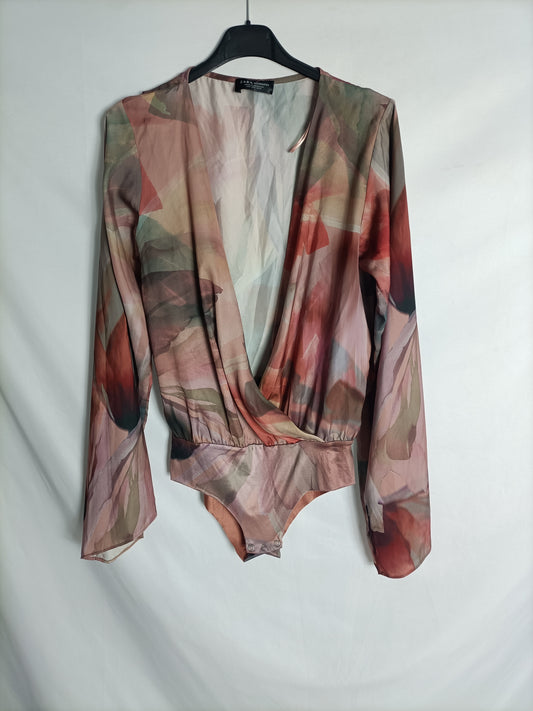 ZARA. Ts printed fluid bodysuit