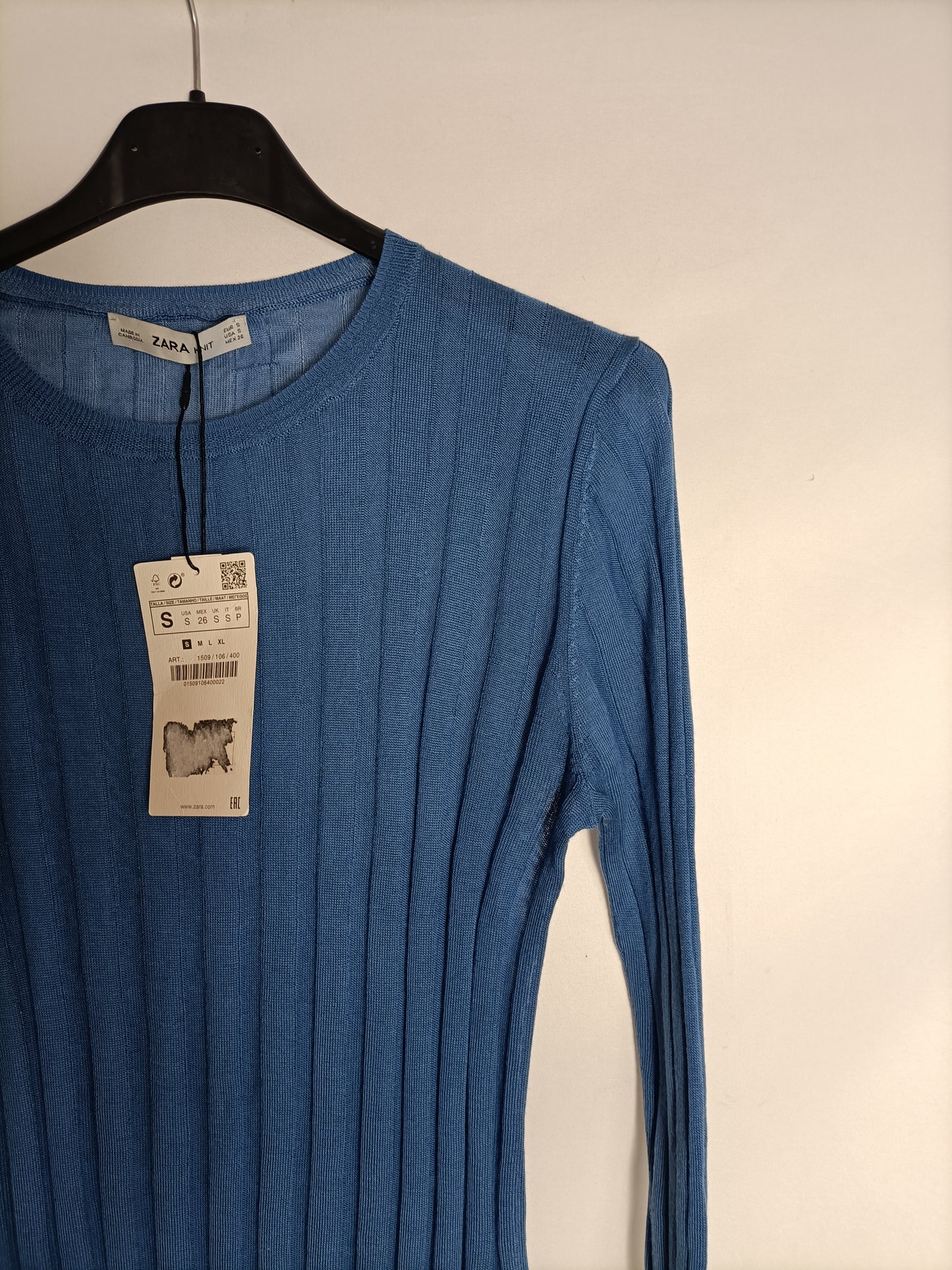 ZARA. Top azul manga larga t. S