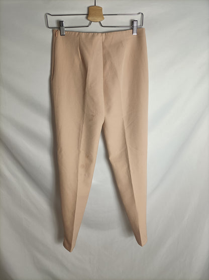 AMITIÉ. Pink pleated trousers, size S