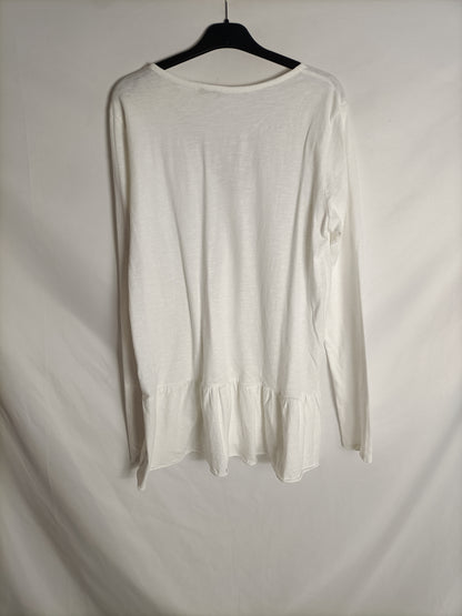 OTHERS. White long-sleeved top, size U (M/L)