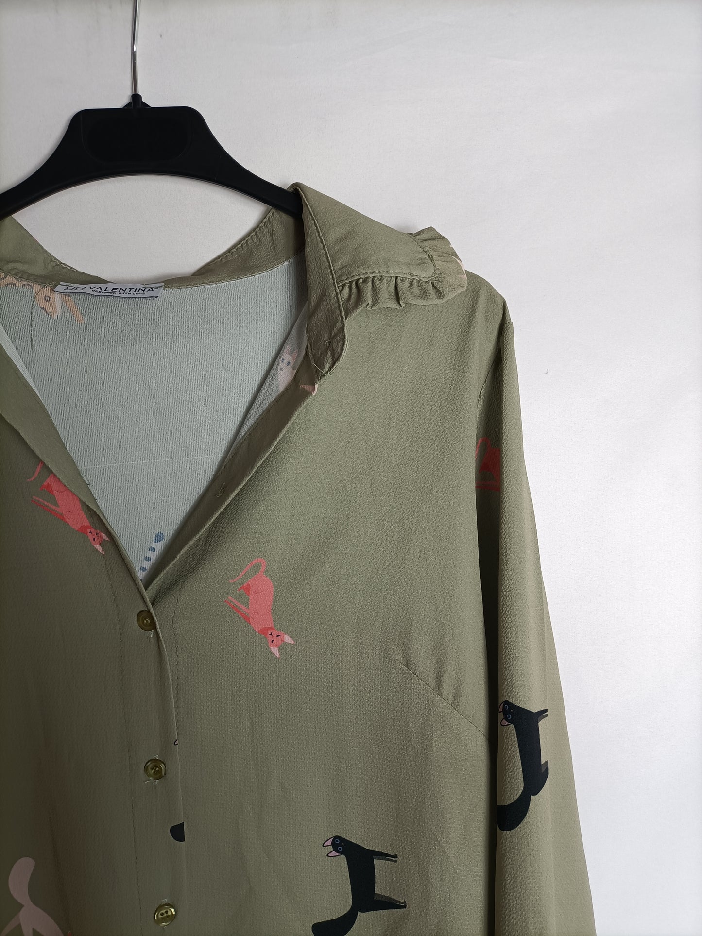 VALENTINA. Camisa fluida estampado gatos T.L