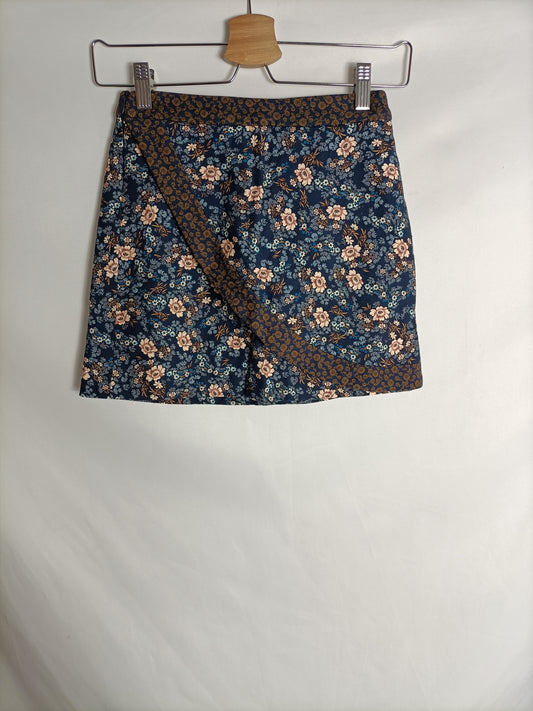 ZARA. Blue floral skirt, size 10 years