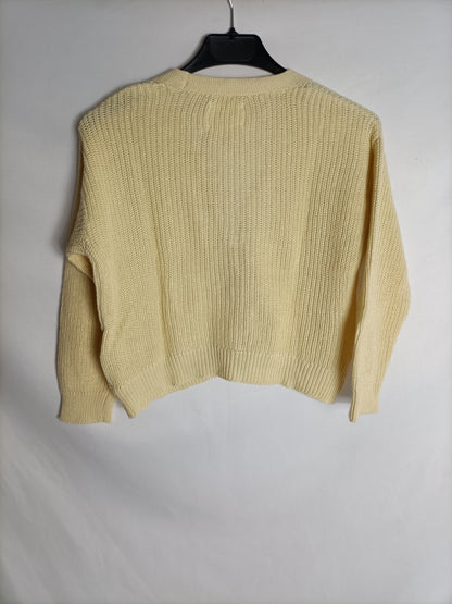 ZARA. Yellow buttoned cardigan, size 8-9 years
