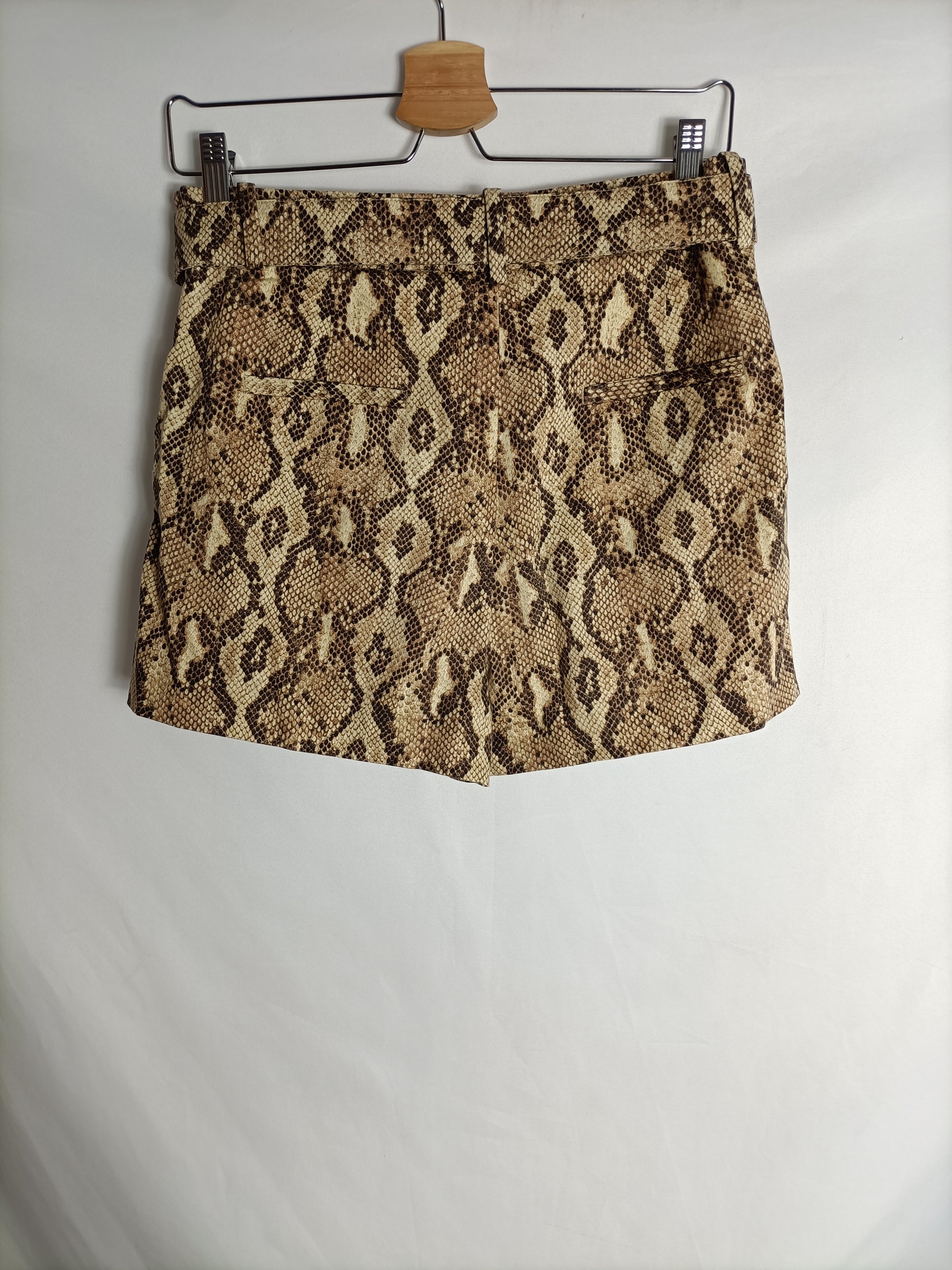 Zara Basic Zara Snakeskin Shorts Animal Print Shorts TM – Hibuy Market