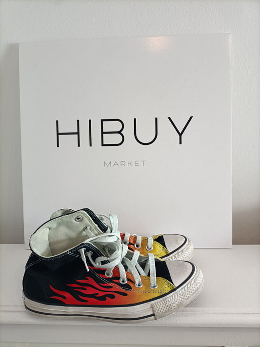 CONVERSES. Zapatillas negra llama T.38