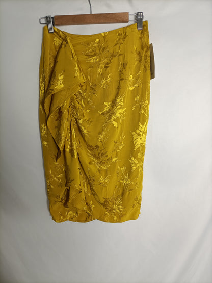 ZARA. Falda mostaza flores T.s