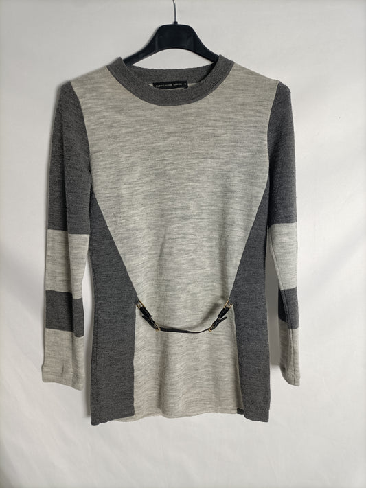 PURIFICACIÓN GARCÍA. Gray Ts belt sweater