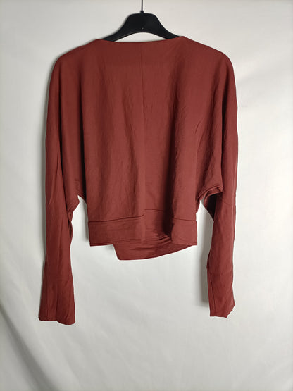 ZARA. Top marrón escote amplio T.s
