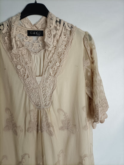 CECI TOKYO. Tulle and lace dress. Yours.