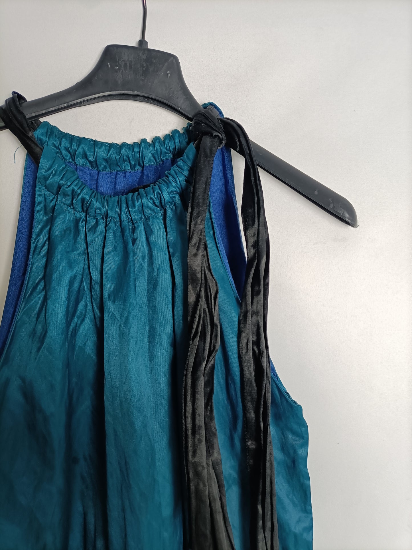 TINTORETTO. Blue satin dress, size 40