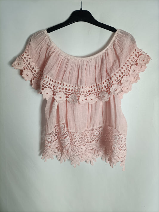 OTRAS. Top rosa detalle encaje  T.s/m