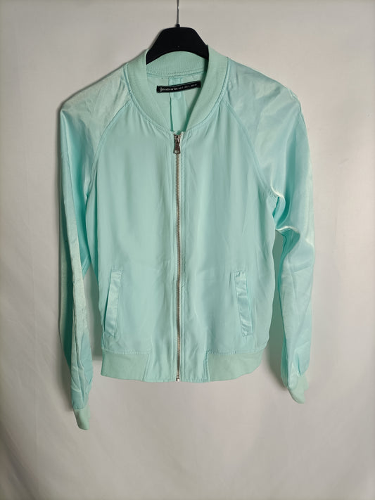 STRADIVARIUS. Bomber azul fluida  T.s