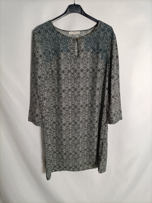 CORTEFIEL. Short black and white printed dress Tl