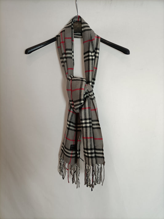 OTRAS. Bufanda cuadros grises