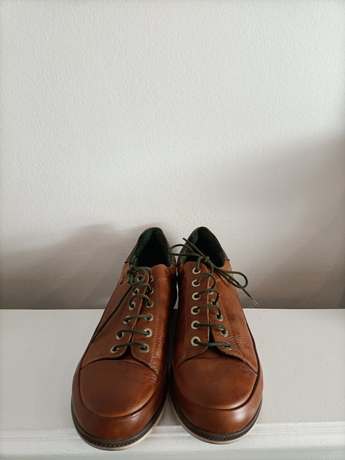 PIKOLINOS. Zapatos piel marrón T.41