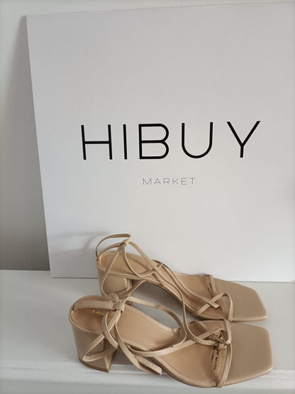 &OTHER SOTIRES. Sandalia tacón beige T.40