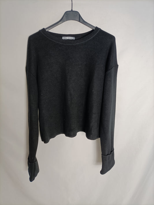 ZARA. Jersey negro de punto T.s