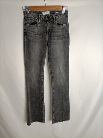 FRAME. Pantalón denim gris T.24(34)