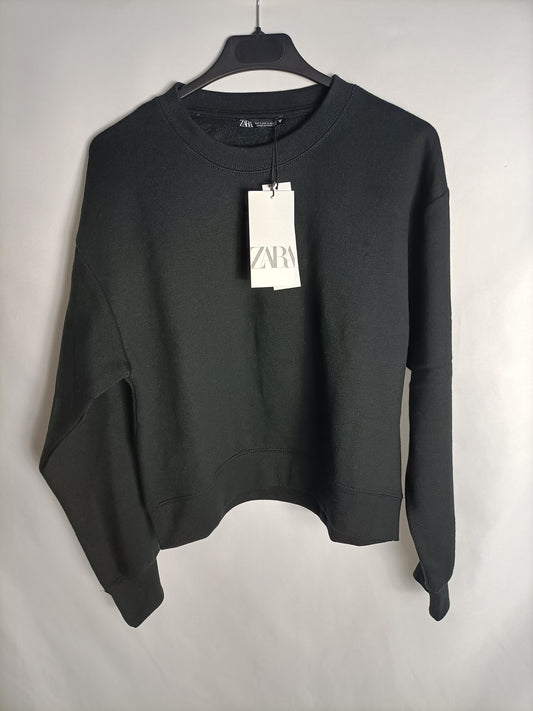 ZARA.Sudadera negra básica T.s