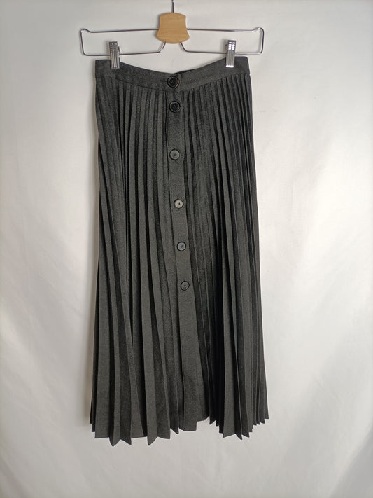 ZARA. Falda plisada gris T.xs