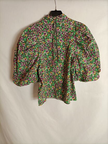H&M. Blusa flores mangas abullonadas T.s