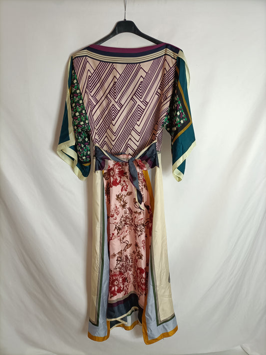 ZARA. Flowing Ts print dress