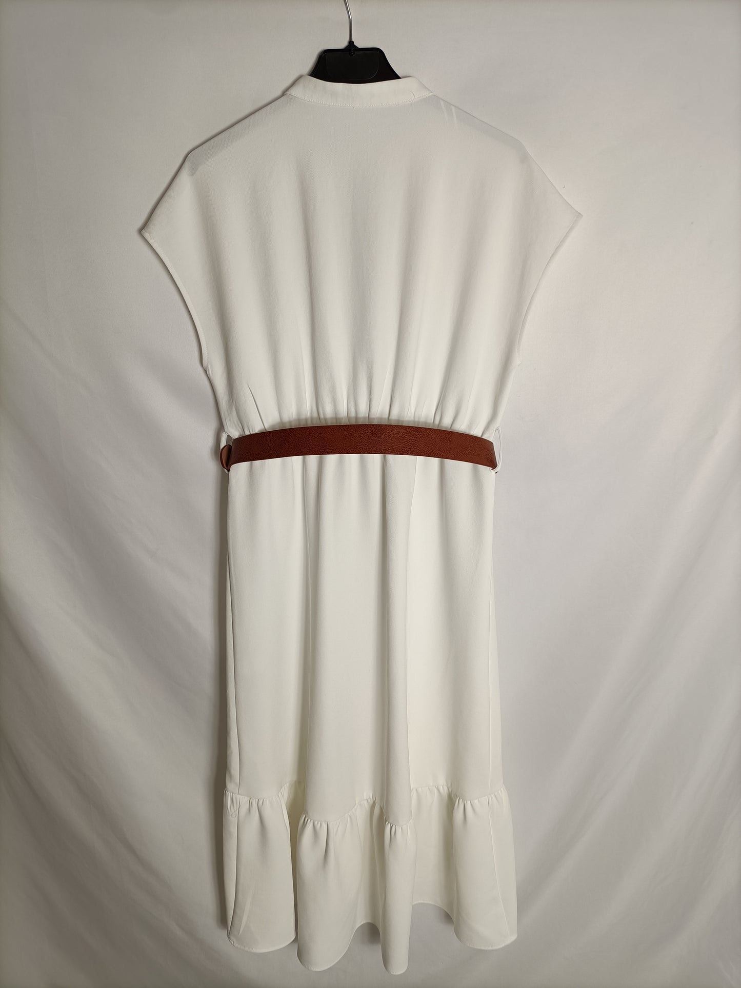 ZARA. Vestido midi blanco cinturón T.m