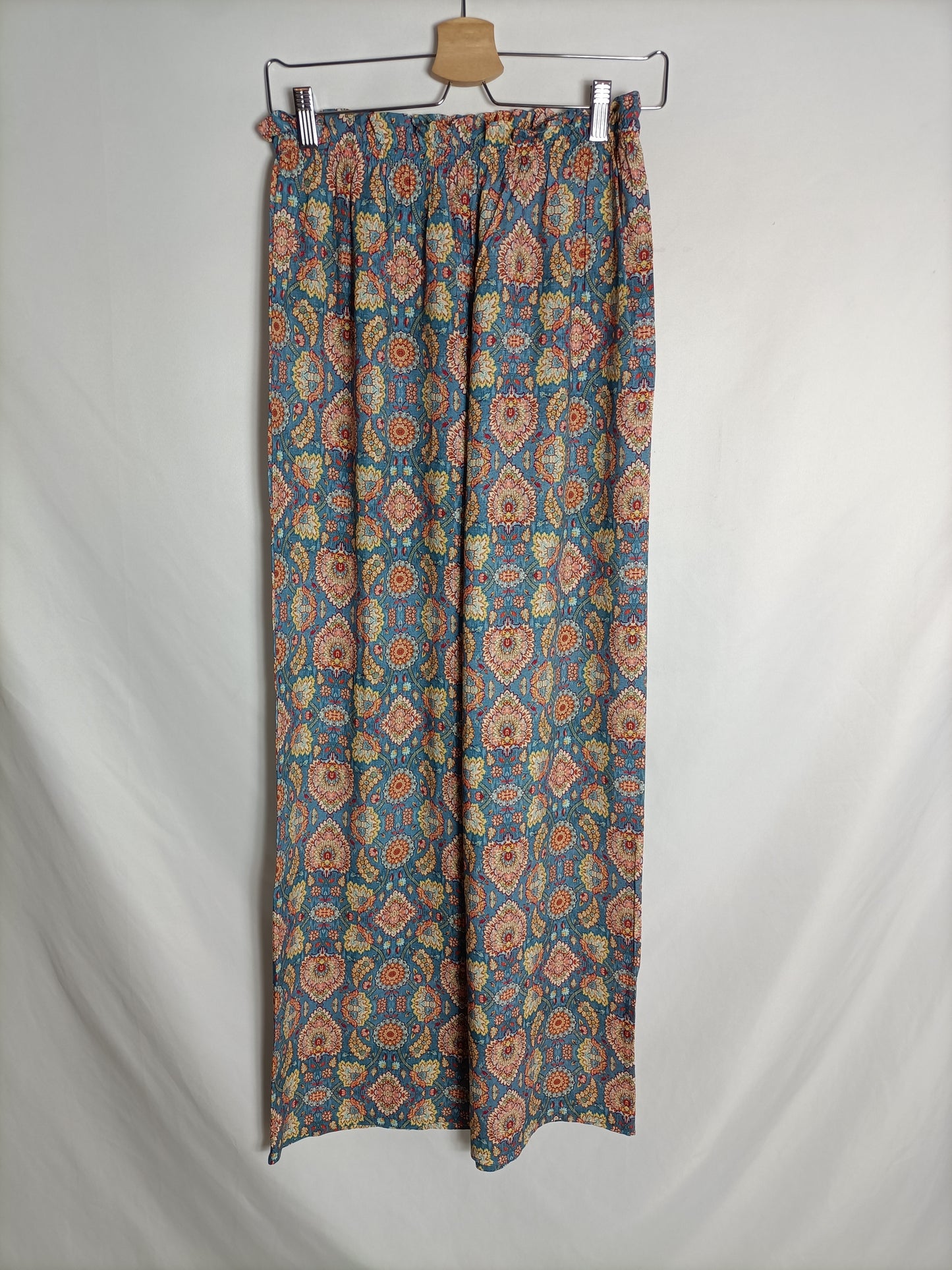OTHERS. Flowing blue trousers with TU(S) print