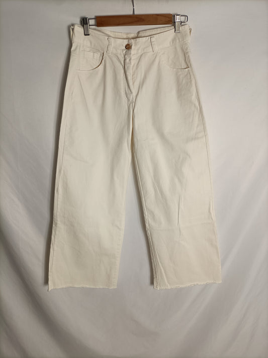 WHITE&amp;ONE. Beige culottes, size 38
