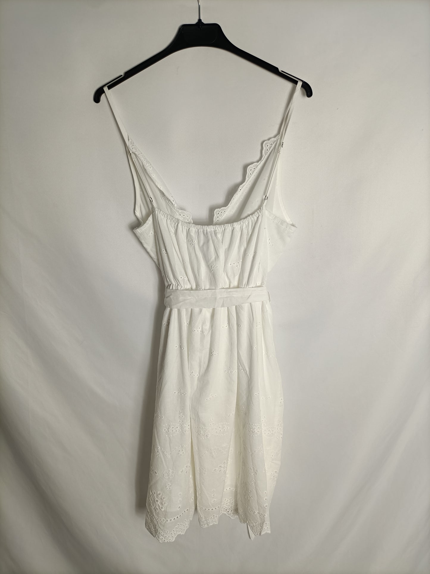 POLIN ET MOI. Die-cut white dress Tm