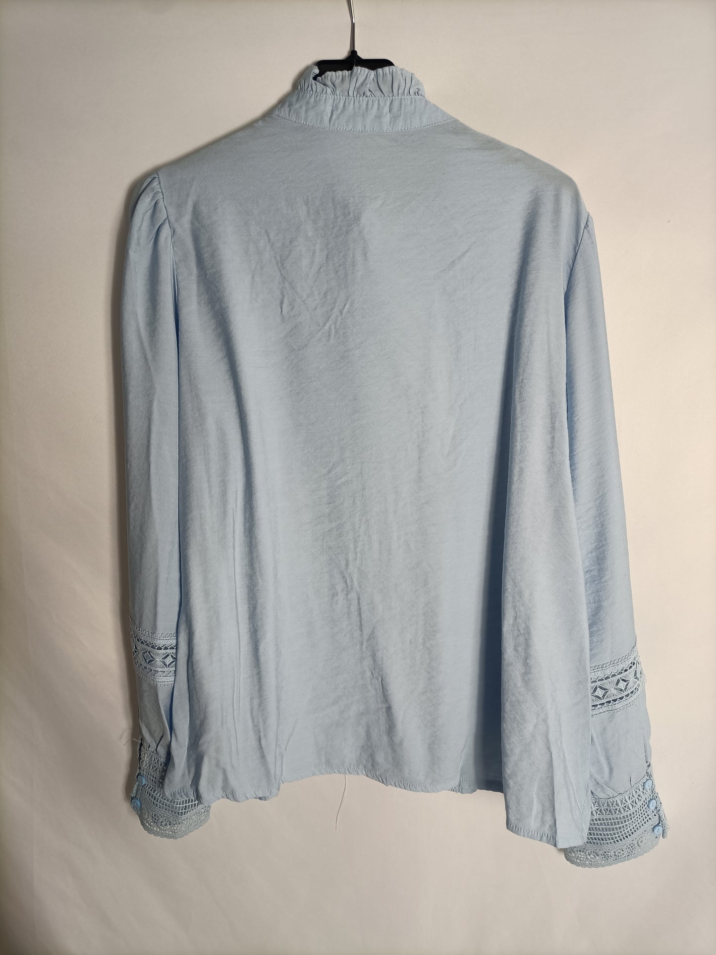 CARLOTA&amp;CO. Blue lace blouse Tl