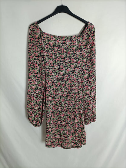 SHEIN. Vestido negro flores T.m