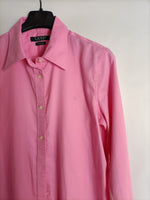 RALPH LAUREN. Camisa rosa abotonada T.s