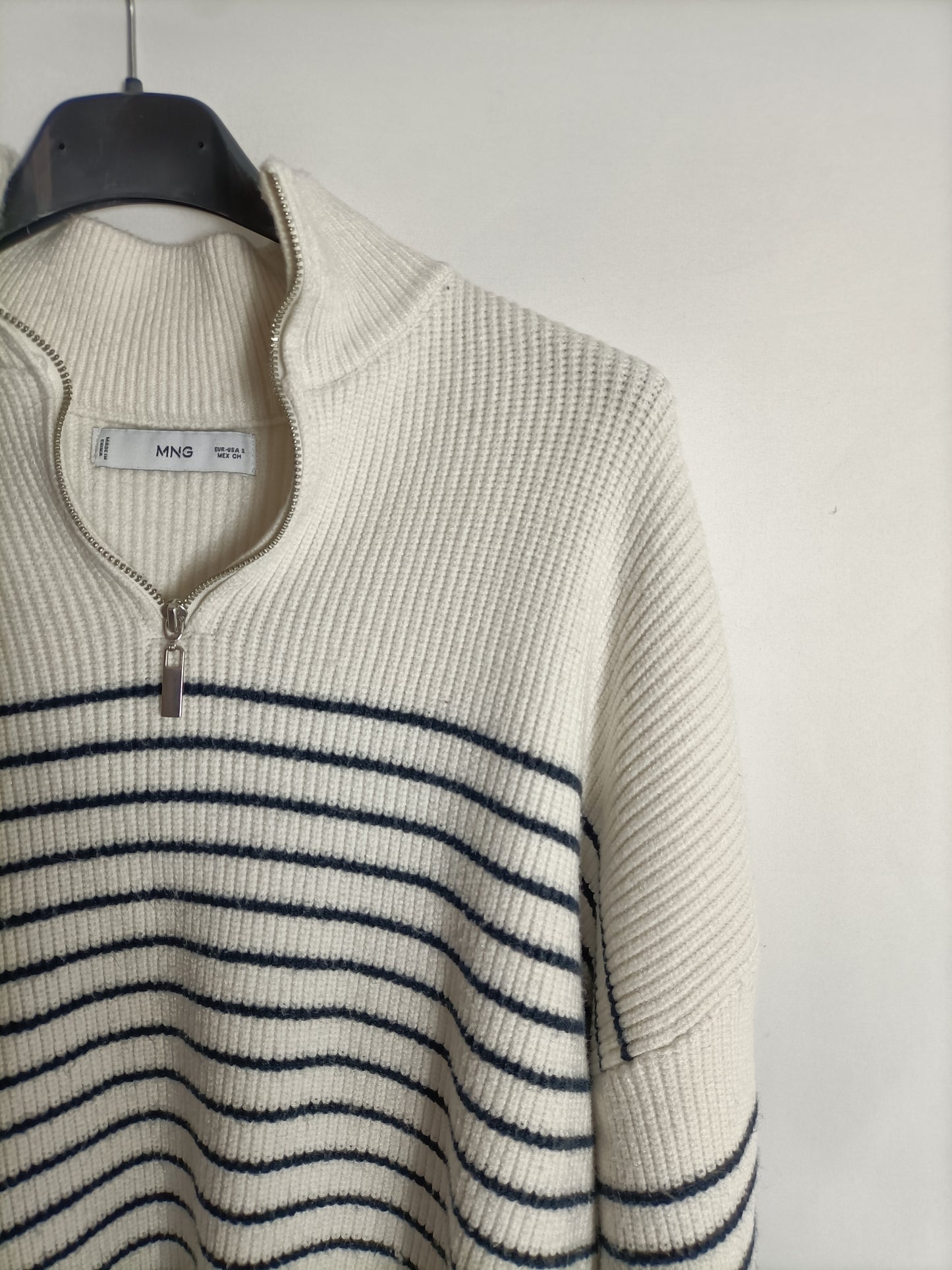 MANGO. Jersey rayas cremallera T.s