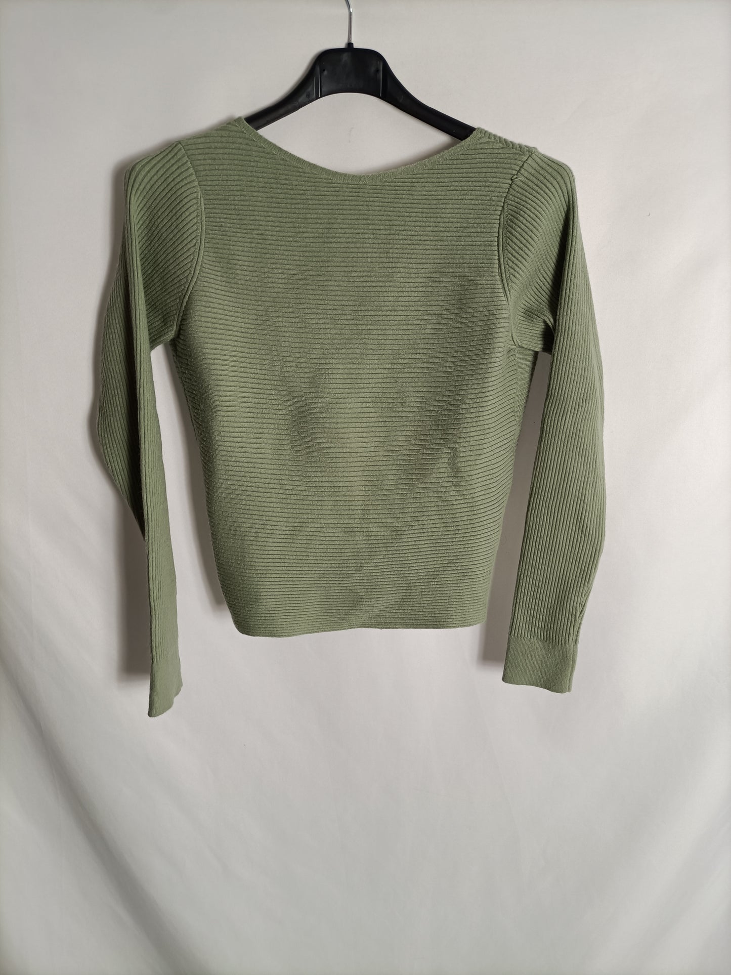 MANGO. Green ribbed Ts sweater