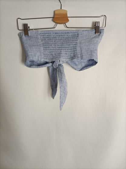 OYSHO. Croptop lino azul T.m