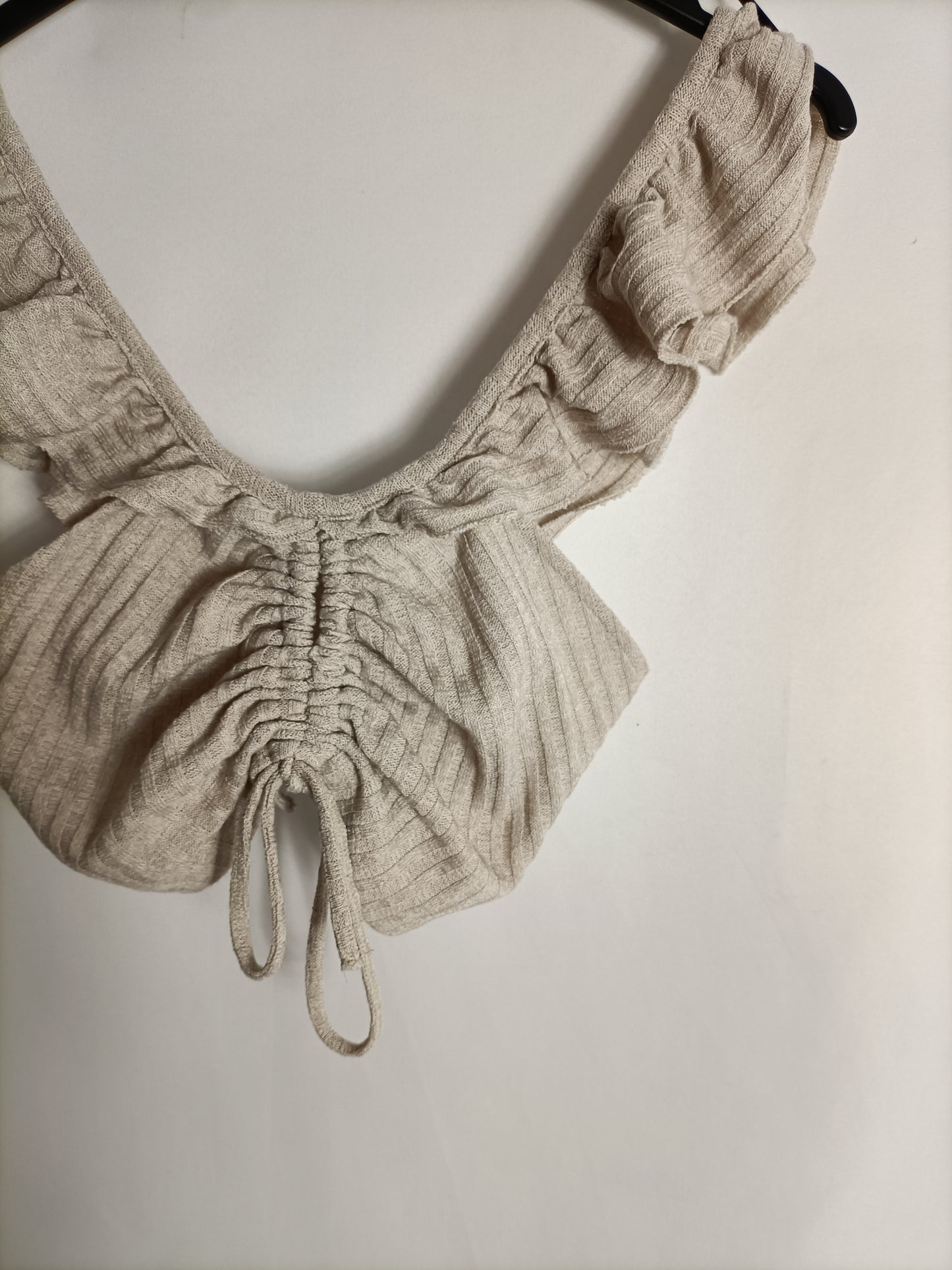 ZARA. Croptop beige canalé T.s