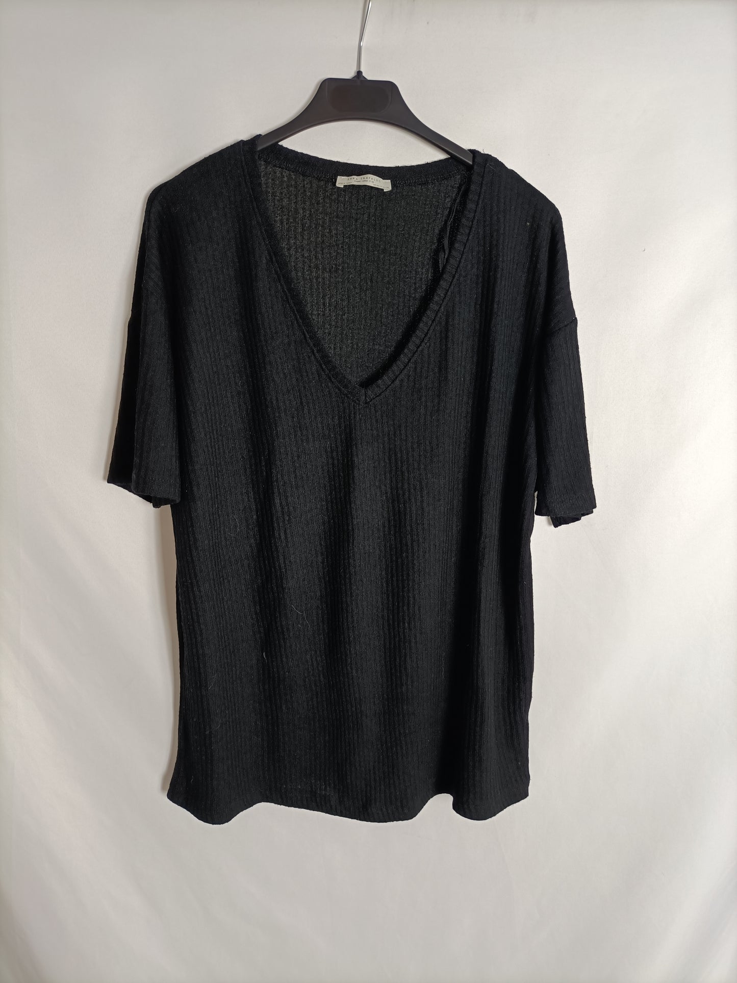 ZARA. Black fluid T-shirt Tm