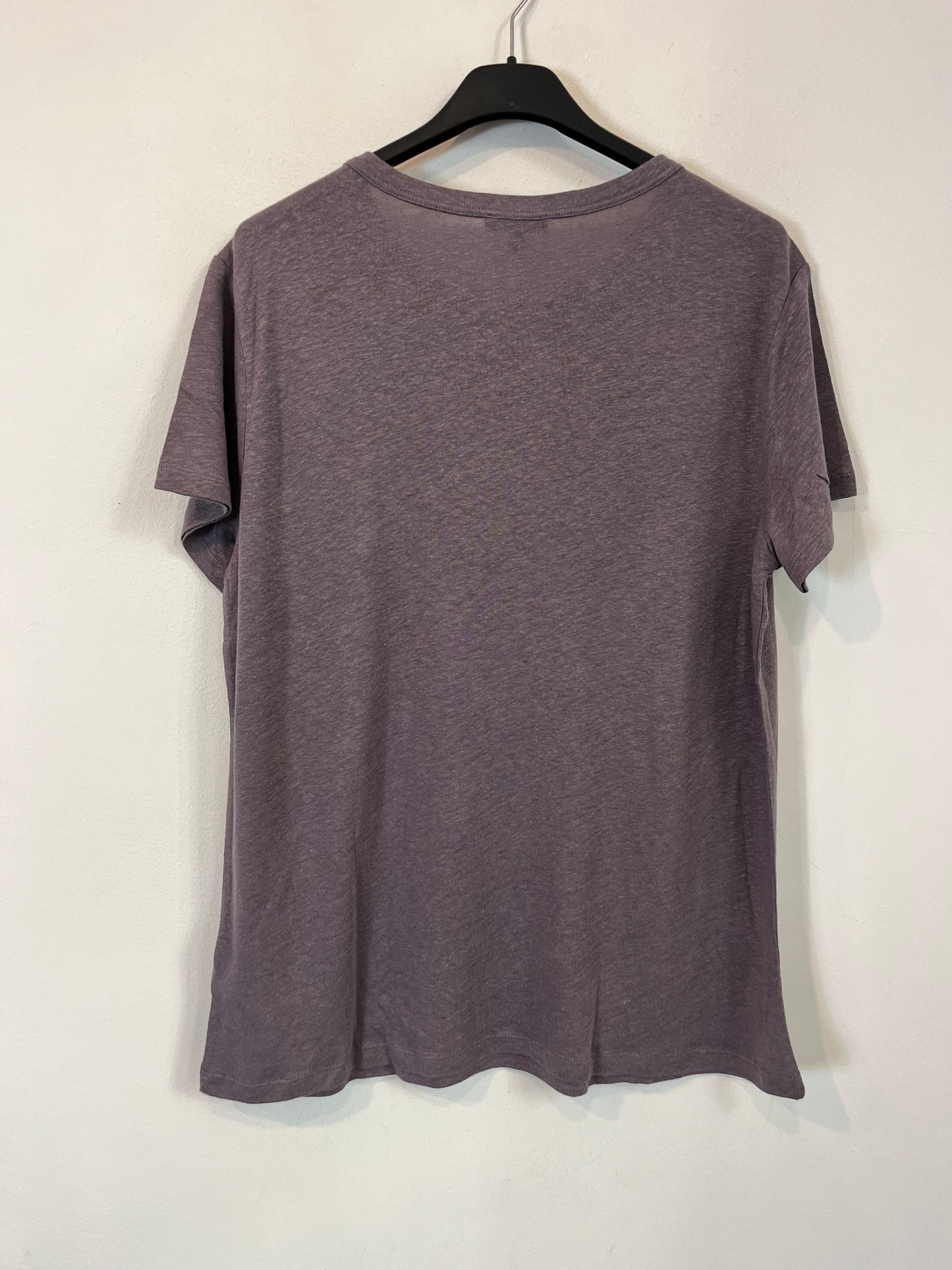 MASSIMO DUTTI. Camiseta morada con lino