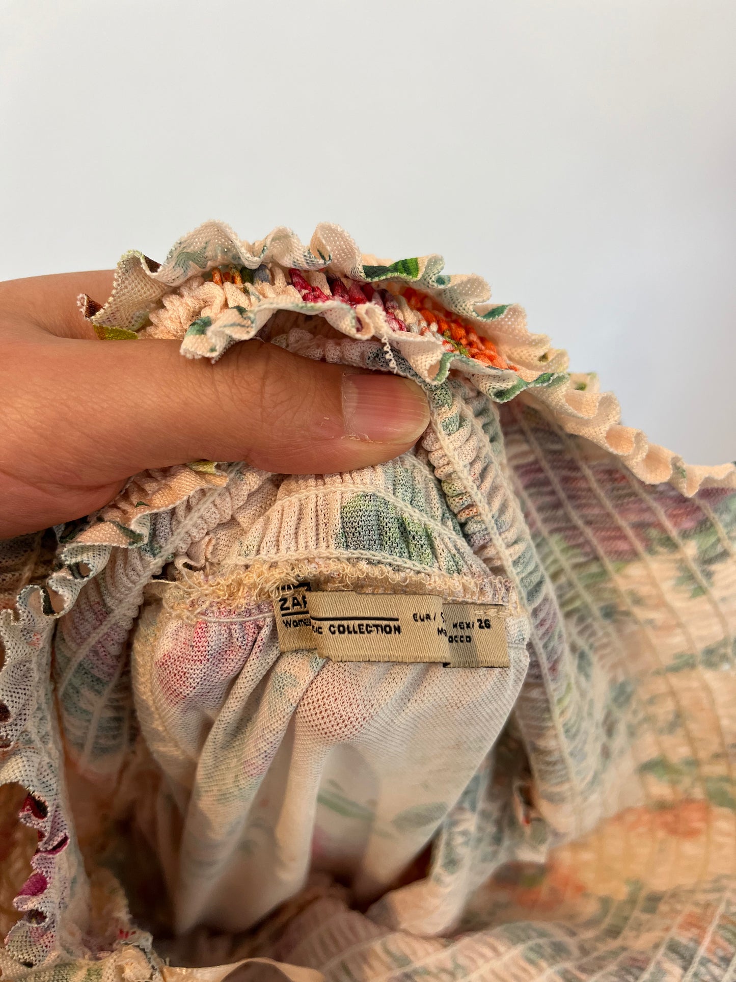 ZARA. Honeycomb neckline dress. TS