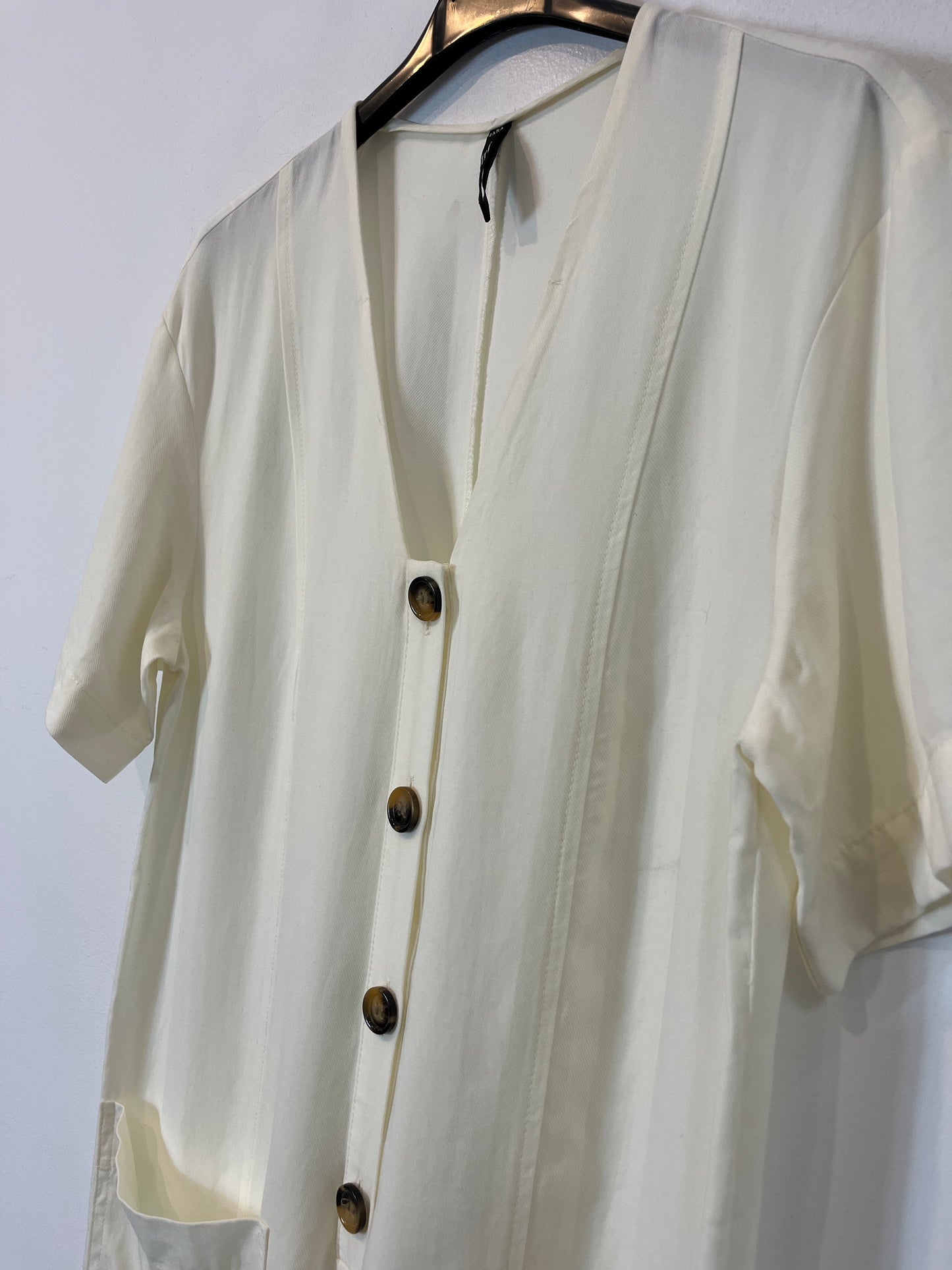 ZARA. Mono largo blanco. T S