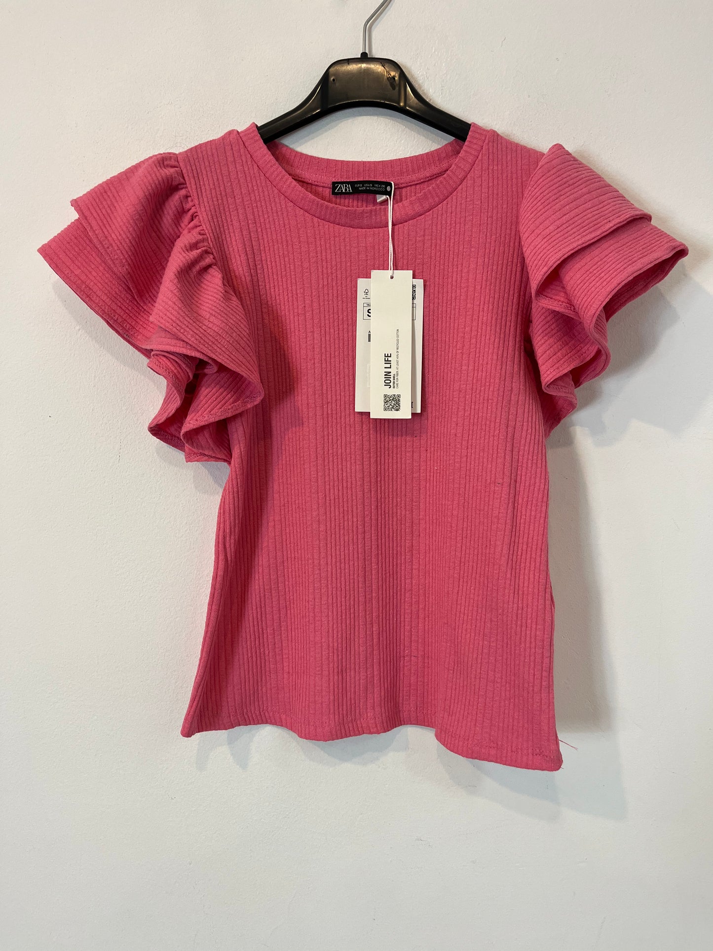 ZARA. Top rosa volantes con algodón. T S
