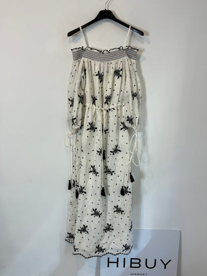 ZARA. Vestido blanco detalles bordados. T XS
