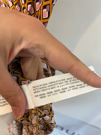 STRADIVARIUS. Vestido camisero estampado geométrico. T M