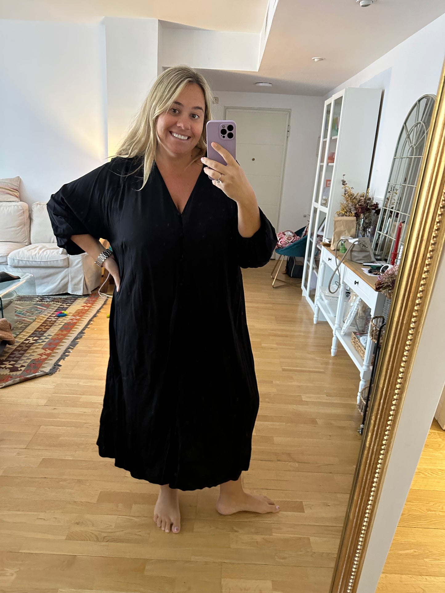 H&M. vestido negro abotonado T.3xl