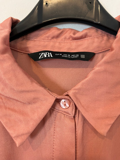 ZARA. Vestido corto rosa claro. T M